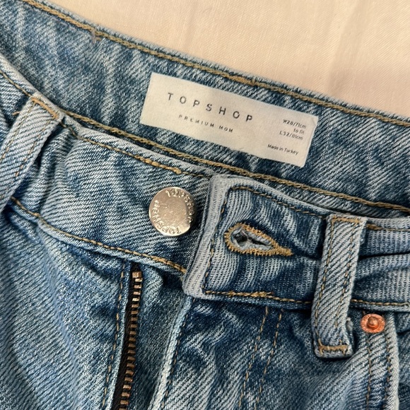 Topshop Premium Mom Jeans - Picture 3 of 4